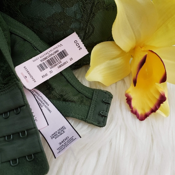 Victoria's Secret Bra 34DD Lined Demi Lace Velvet - Picture 5 of 8